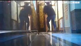 刑事局偵七大隊偵破英商美亞國際公司涉嫌經營跨境博弈平台詐騙賭客，警方逮捕莊姓負責人。 翻攝