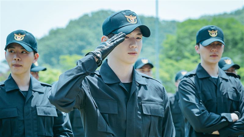 姜丹尼爾警校C位出道　挑大樑演學霸