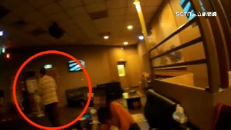 通緝犯逃3年遇臨檢　尿遁躲草叢遭逮