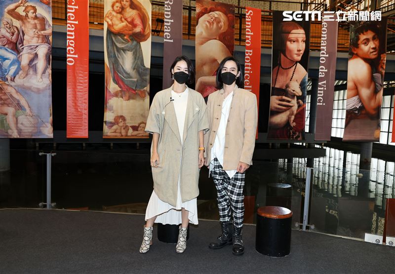 鍾瑶、田士廣出席 開箱「會動的文藝復興」展。（記者邱榮吉/攝影）