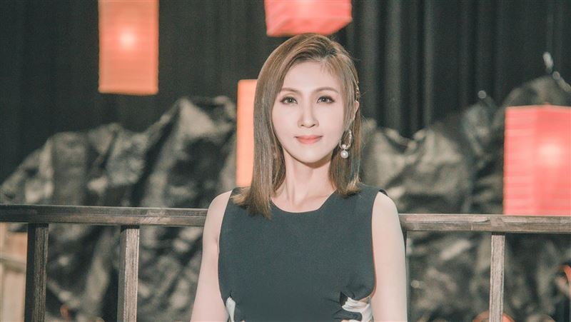 女星打這牌疫苗像被車撞　超怕再一次