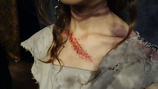 狠男持異物性侵前任！現任女友竟助勢