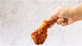 全新口味「辣味燒肉風味炸雞」。（圖／品牌業者提供）