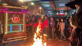 ▲上元節蕃薯寮媽巡庄去。（圖／翻攝阿白 劉胤含臉書粉絲頁）