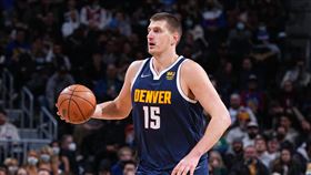 ▲約基奇（Nikola Jokic）49分大三元助金塊延長賽獲勝。（圖／翻攝自金塊推特）