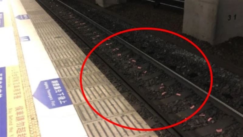 火車鐵軌撒「紅紙」是幹嘛？用途曝光