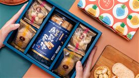 林聰明沙茶魚鬆蛋捲ｘ法布甜聯名禮盒。（圖／KKgift提供）