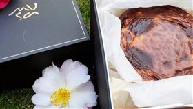 ▲米其林二星 渥達尼斯磨坊Molino de Urdániz西班牙本店主廚David Yárnoz 巴斯克乳酪蛋糕 莓果醬（圖／Hotel MVSA慕舍酒店提供）