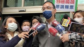 國民黨主席朱立倫中央委員選舉投票。（圖／國民黨提供)