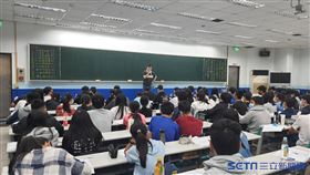 學測數學B參考解答。（圖／金安文教總召顧全提供）