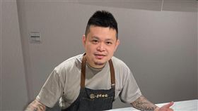 聖凱師（圖／翻攝自錵鑶居家料理小教室臉書）