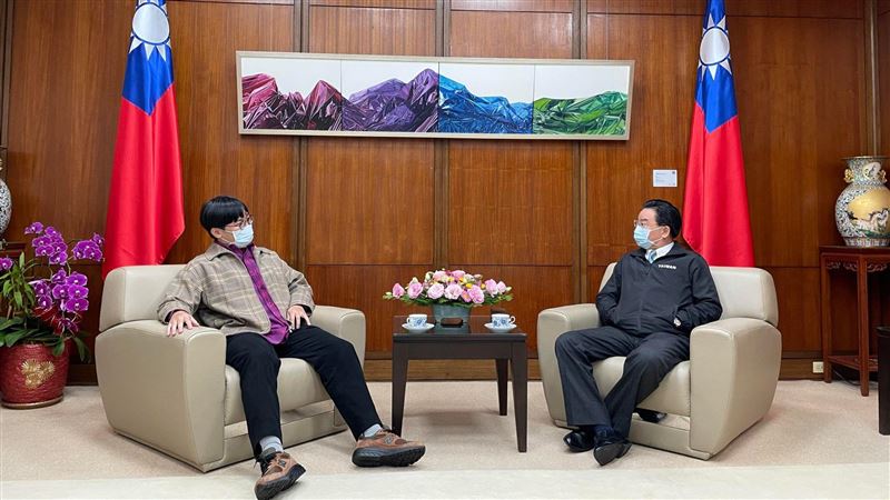 張家倫 娛樂關鍵字 娛樂星聞