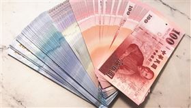 紅包,600,過年,新鈔,屁孩(翻攝自 爆怨公社)