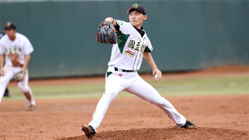 宮象謙擋下文化　國體連3年闖冠軍戰