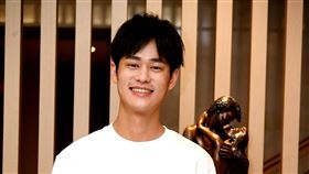 禾浩辰,夏騰宏、劉品言