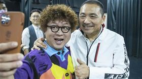 納豆與舅舅、新北市長侯友宜去年4月曾參加同場活動。（圖／新北市政府提供）