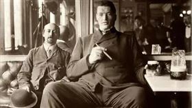 侏儒症,巨人症,奧地利,亞當·雷納爾