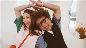 納豆（林郁智）跟女友、國光女神依依放閃/臉書