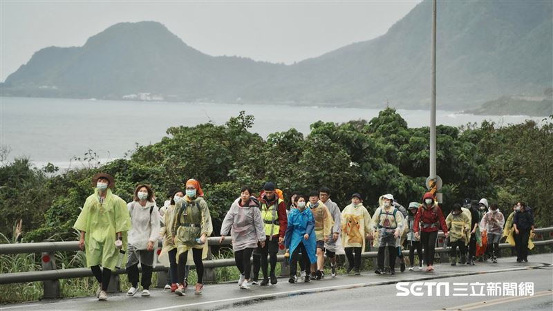 150km的公民課　教授讓他們改變