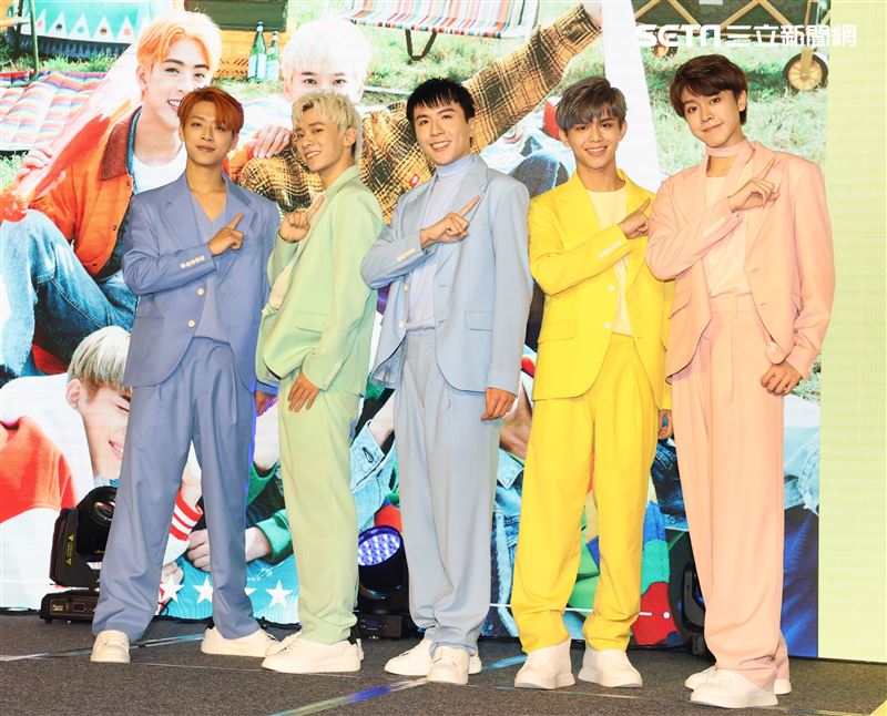 新男團ALL IN 5發片記者會。（記者邱榮吉/攝影）