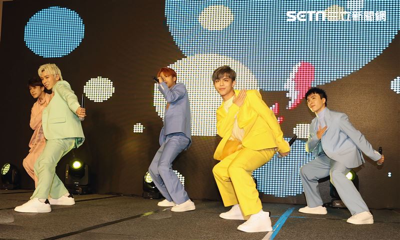 新男團ALL IN 5發片記者會。（記者邱榮吉/攝影）