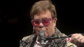 74歲的英國傳奇歌手艾爾頓強（Elton John）/確診新冠肺炎/IG