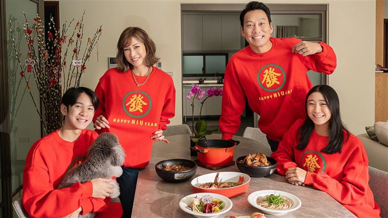 艾力克斯罕曝新豪宅　抖出裝潢秘辛