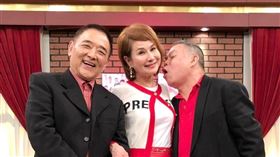 蔡頭，向娃。(圖／向娃臉書)