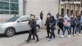 鄭嫌為首之詐欺車手集團，自110年8月起共謀合組「車手集團」，為掩人耳目並成立合法之租賃公司為掩護。刑事局偵查七大三將鄭男等人逮捕 翻攝畫面