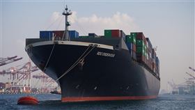 110年經濟成長率創11年新高（1）行政院主計總處27日公布110年第4季經濟成長率概估統計為4.88%，大幅優於預期，且拉抬全年經濟成長率至6.28%，創下11年新高紀錄。中央社記者董俊志攝  111年1月27日