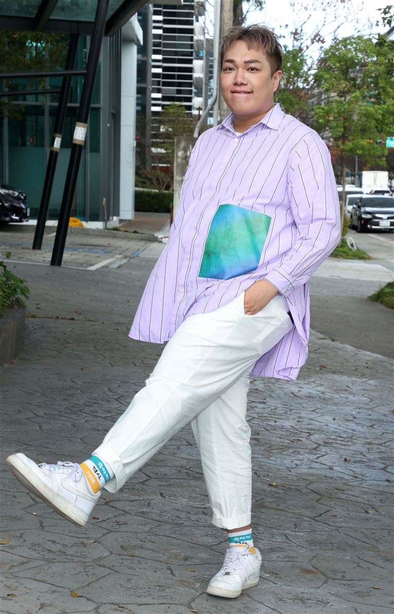 關韶文三立新聞網專訪。（記者邱榮吉/攝影）