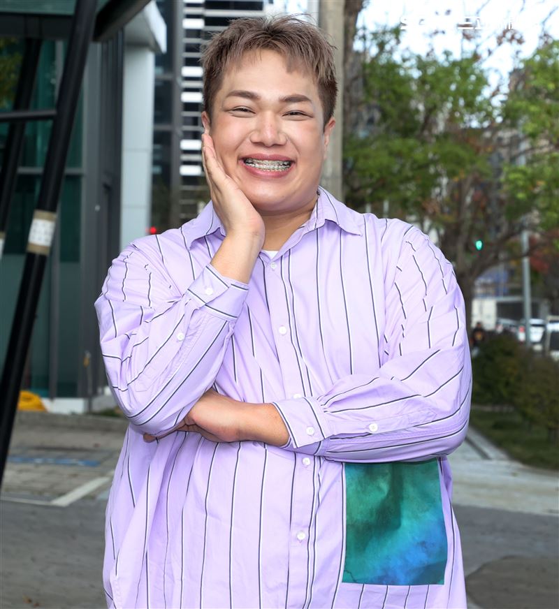 關韶文三立新聞網專訪。（記者邱榮吉/攝影）