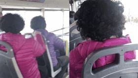 網友上公車發現母親跟路人「撞髮」。（圖／翻攝自我和基友的日常微博）