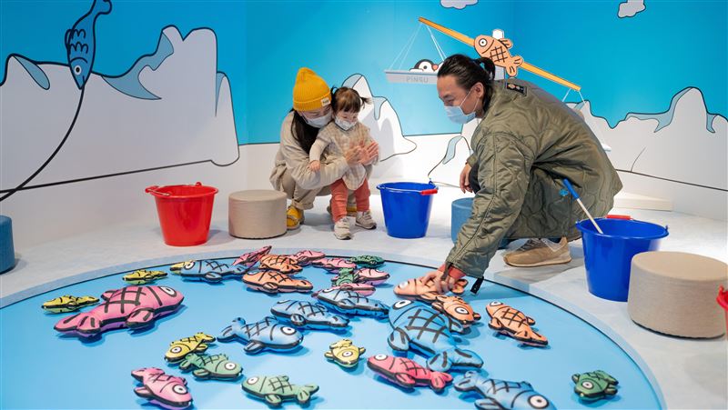 企鵝家族巡迴展　海外首站選台灣