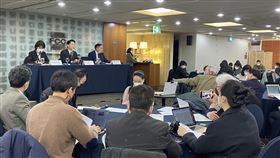 韓國大選 安哲秀主張對中國不能只考量經濟韓國國民之黨總統候選人安哲秀28日應首爾外媒記者協會邀請，就外交戰略等議題發表演說及受訪。中央社記者廖禹揚首爾攝 111年1月28日