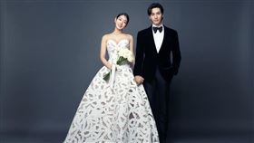 朴信惠與崔泰俊於今天正式結為夫妻。（圖／翻攝自salt_ent官方IG）