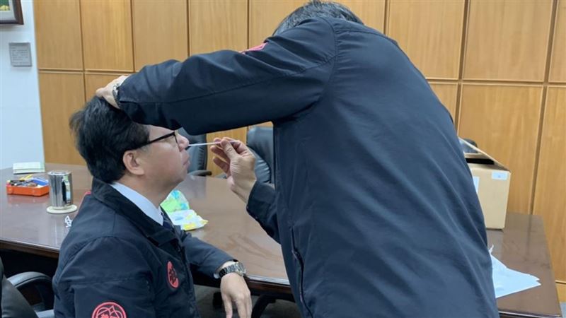 疫情燒進桃市府！鄭文燦快篩結果曝