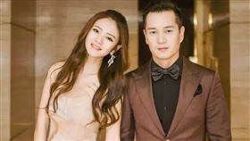 ▲安以軒與老公陳榮煉。（圖／翻攝自安以軒微博）