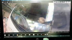 新店區清潔隊員慘遭民眾毆打，造成鼻骨骨折、頭部鈍傷等傷勢。（圖／翻攝畫面）