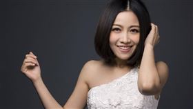 甜美女歌手姚貝娜曾唱紅《後宮甄嬛傳》片頭曲。（圖／翻攝自姚貝娜微博）