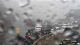 合歡山車潮,翻攝自即時影像