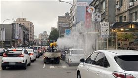 桃園確診者曾赴逛新竹內灣  相關足跡清消桃園市一名COVID-19確診個案20日曾到新竹內灣老街及竹北市私嚐串燒居酒屋用餐，新竹縣政府26日表示，獲報已派員進行足跡環境消毒，相關接觸者目前正由衛生局人員疫調中。（新竹縣政府提供）中央社記者郭宣(文三)傳真  111年1月26日