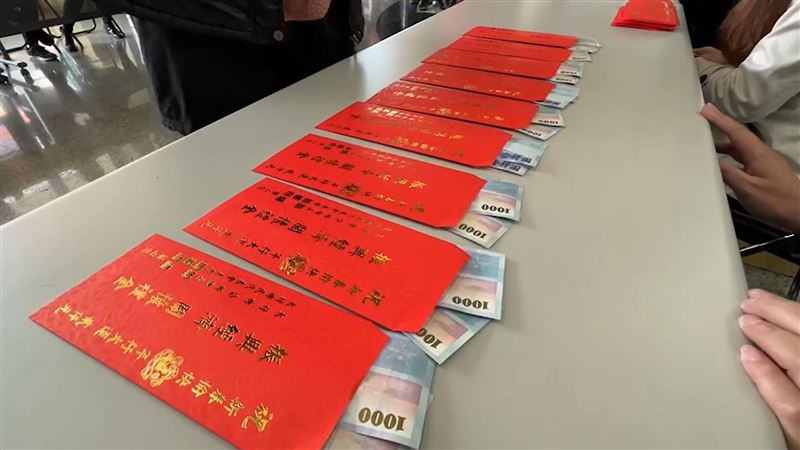 初五迎財神　568元放床下旺整年