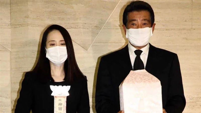 松田聖子走不出喪女之痛：不開追思會