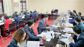 行政院長蘇貞昌召開擴大防疫會議。（圖／行政院提供)