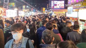 塞爆了！逢甲商圈年節單日約5萬人次