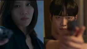  《迷網追兇》徐康俊、金亞中。（圖／翻攝自Disney+）