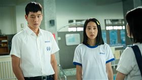 《我吃了那男孩一整年的早餐》周興哲、李沐。（圖／華映提供）