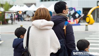 天氣／寒冷／下雨／冬天（記者陳弋攝影）