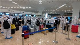 台灣女足搭乘專機返國。（圖／體育署提供）